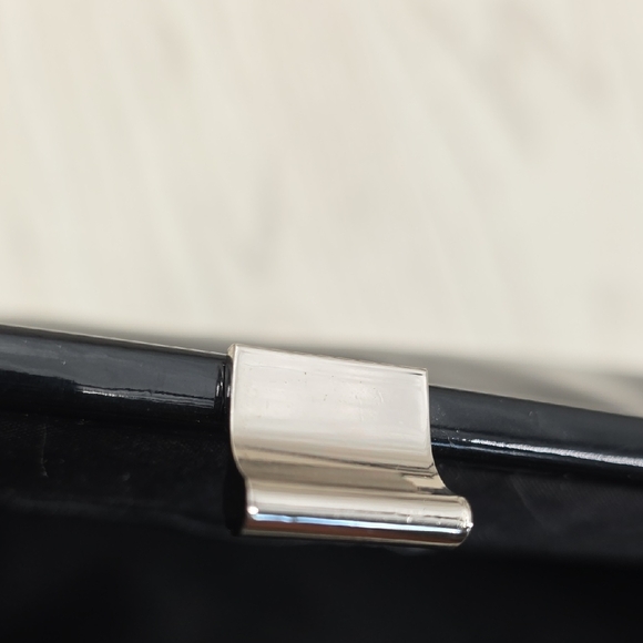 Elegant Black Women's‎ Handbag - Picture 7 of 10